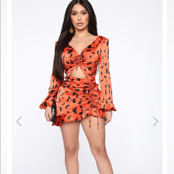 FashionNova Party Like Animals Mini Dress - Picture 1 of 3